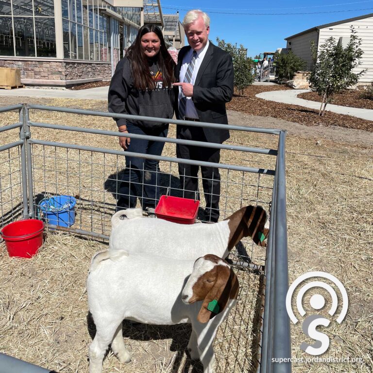 Episode 106: Getting to Know Goats, Farming and Having Fun During 7th Grade Agriculture Day