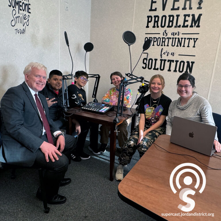 Episode 229: Falcon Ridge Elementary School Students Become Podcasting Pros